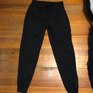 Zyia black trail joggers